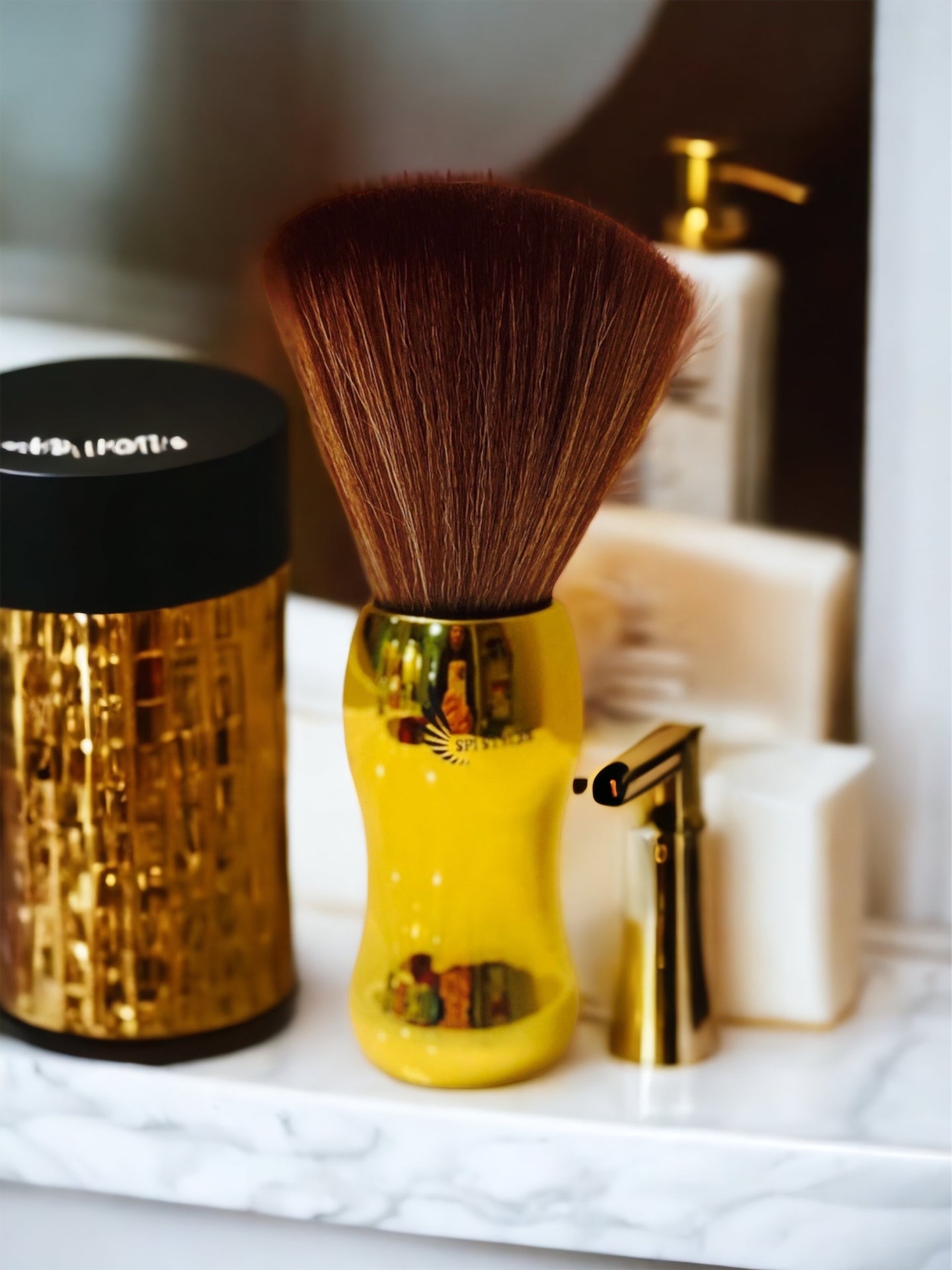 Gold Neck Duster