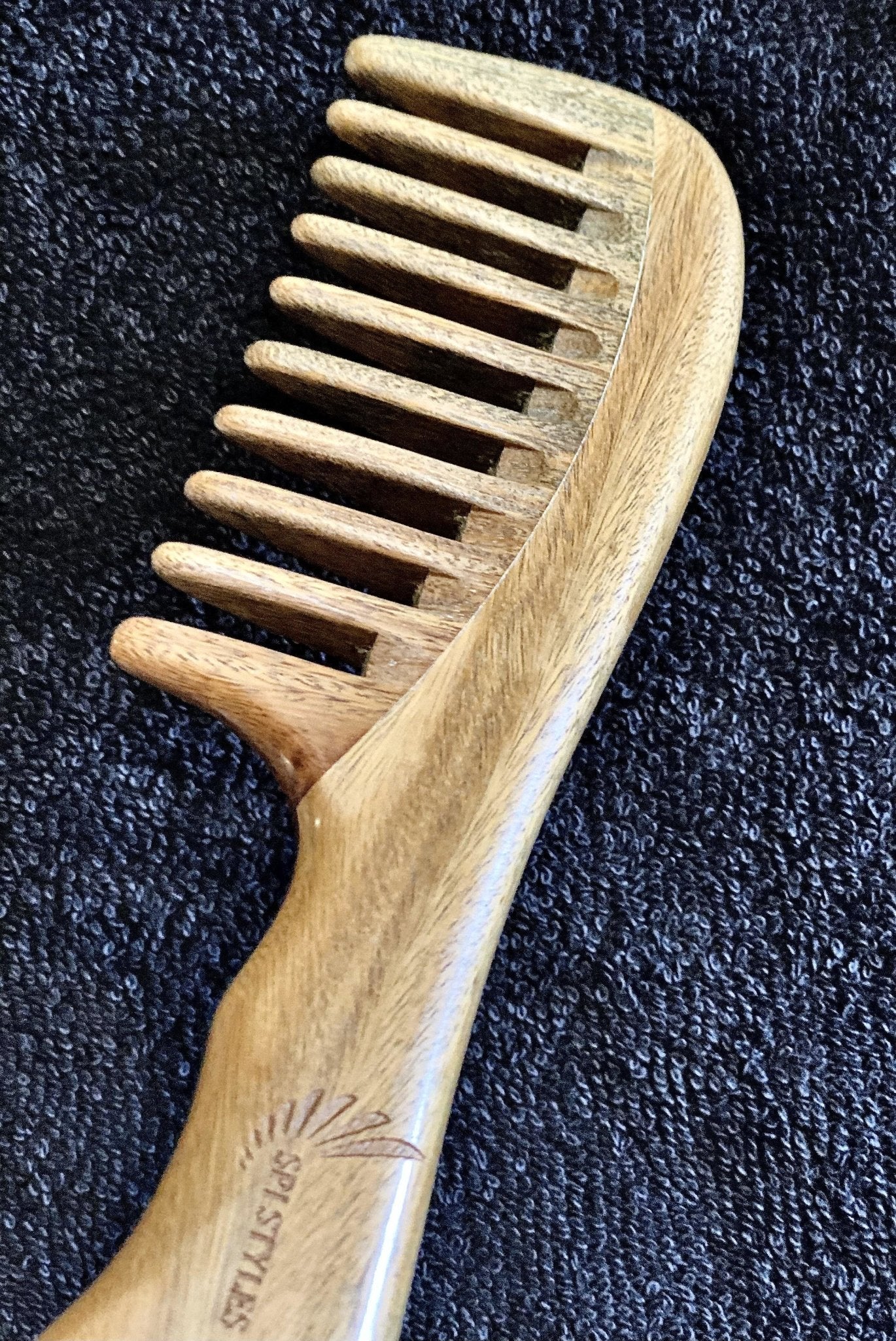 Natural Wood Handmade 100% Natural Green Sandalwood Hair Comb
