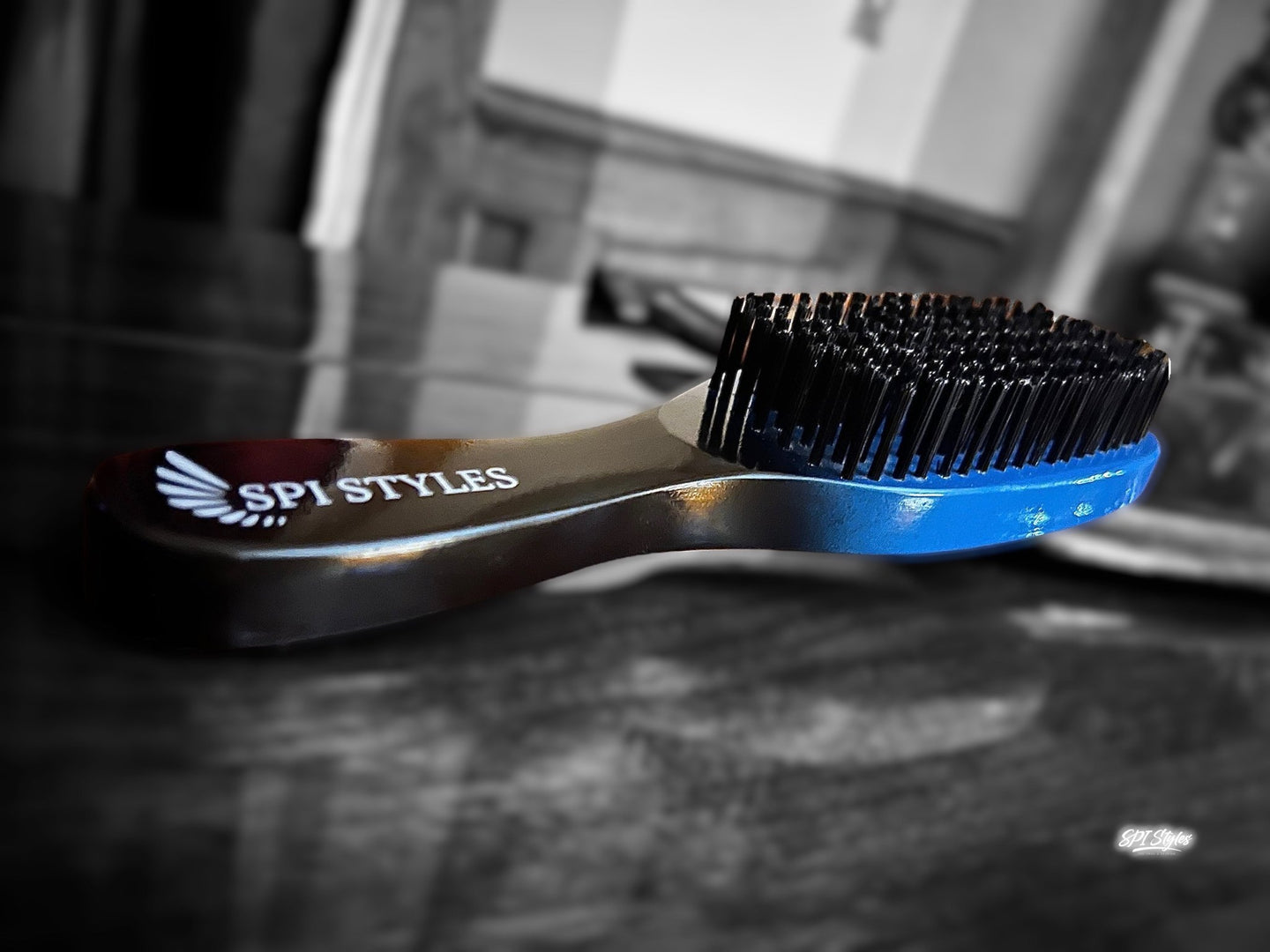 https://www.spistyles.com/cdn/shop/products/ombre-duo-7-row-wave-professional-medium-wave-brush-2-brush-set-blue-and-lava-red-992277.jpg?v=1677981989&width=1440